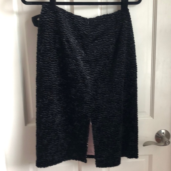 Super LUXE pencil skirt - Picture 4 of 4